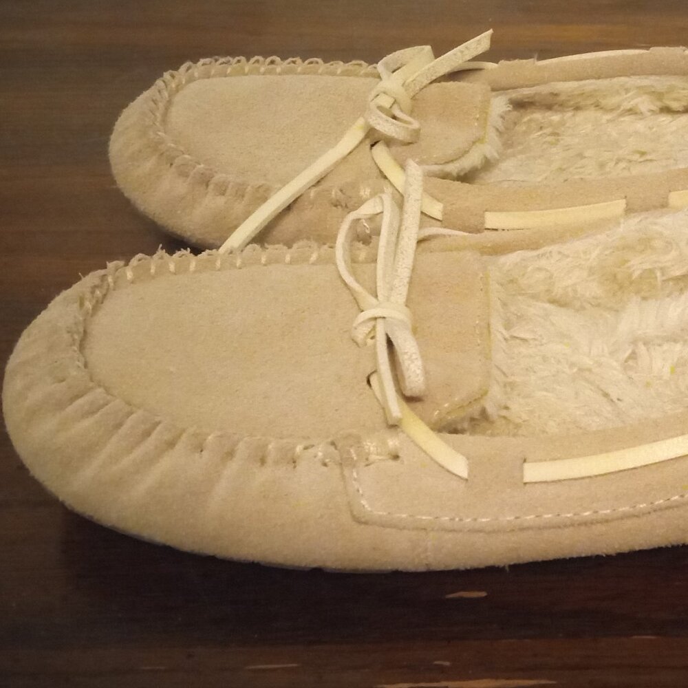 Stars Above Suede moccasins, woman size 7